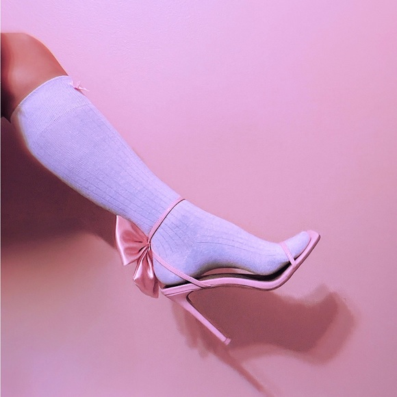 Sugar x Spice Clothing Accessories - Sold Out ♡ Knee-High Socks w/ Pink Bow 🤍🎀